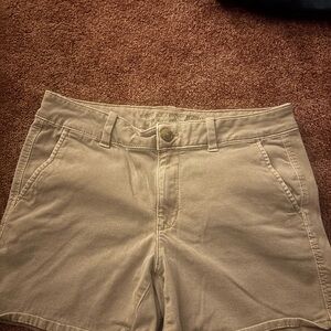 American Eagle Outfitters Women's Beige Cargo Shorts
